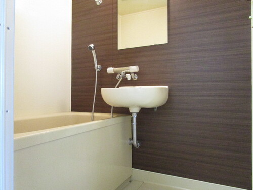 バス・トイレ別