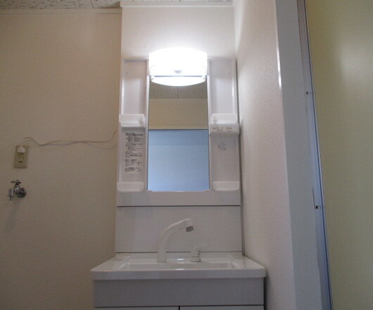 シャワー付き洗面台