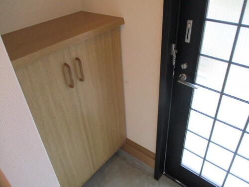 シューズボックス付き