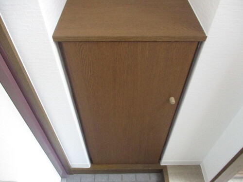 シューズボックス付き