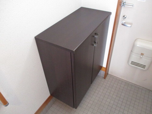 シューズボックス付き