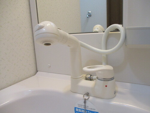 シャワー付き洗面台