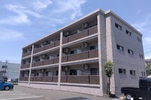 ビアンヌール八幡駅