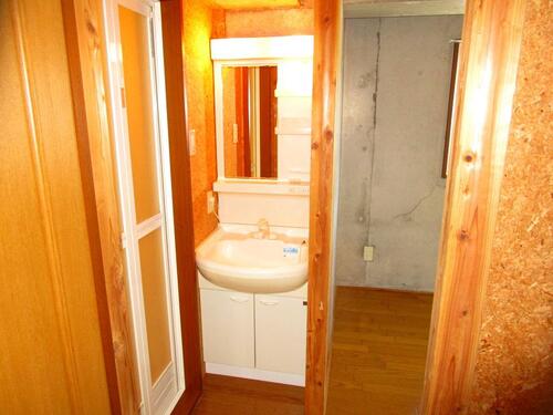 シャワー付き洗面台