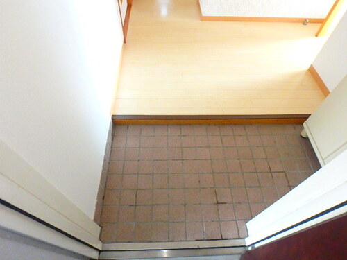 シューズボックス付き