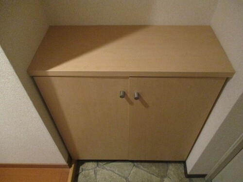 シューズボックス