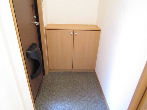 シューズボックス