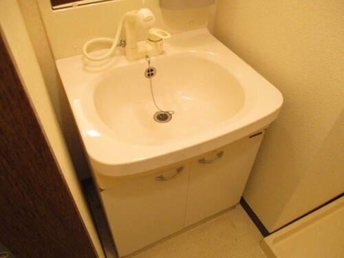 シャワー付洗面台