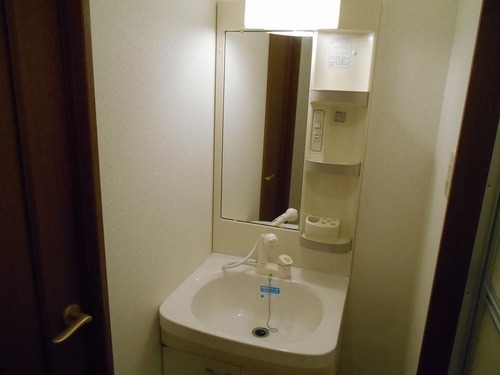 シャワー付洗面台