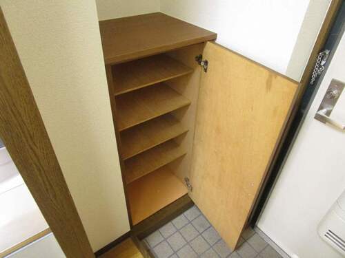 シューズボックス