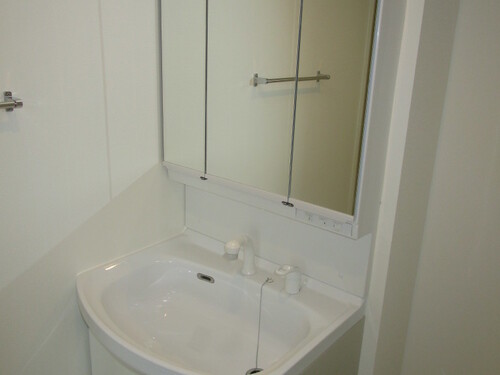 シャワー付洗面台