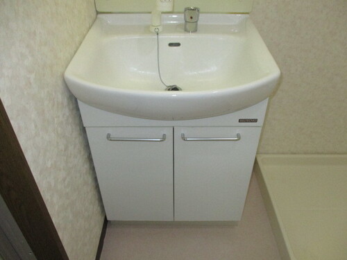 シャワー付洗面台