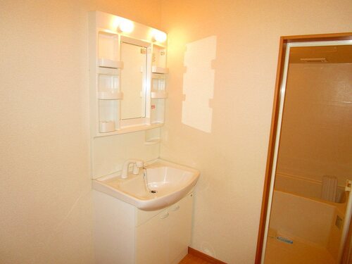 シャワー付洗面台