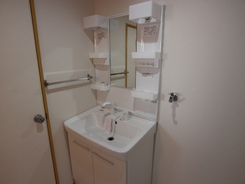 シャワー付洗面台