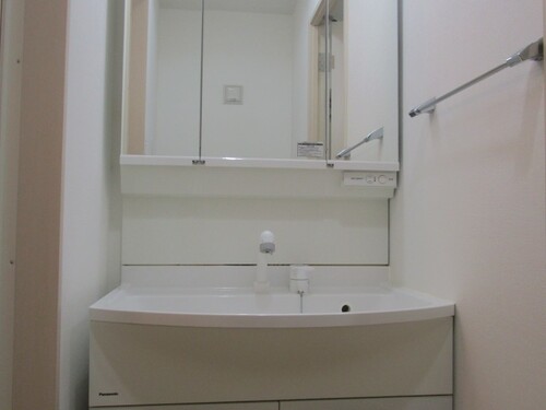 シャワー付洗面台