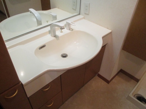 シャワー付洗面台