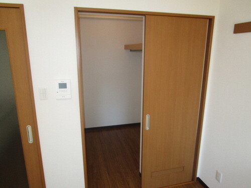 ウォークインクローゼット