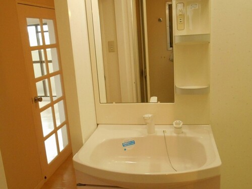 シャワー付洗面台