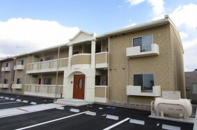 Felicia（フェリシア）